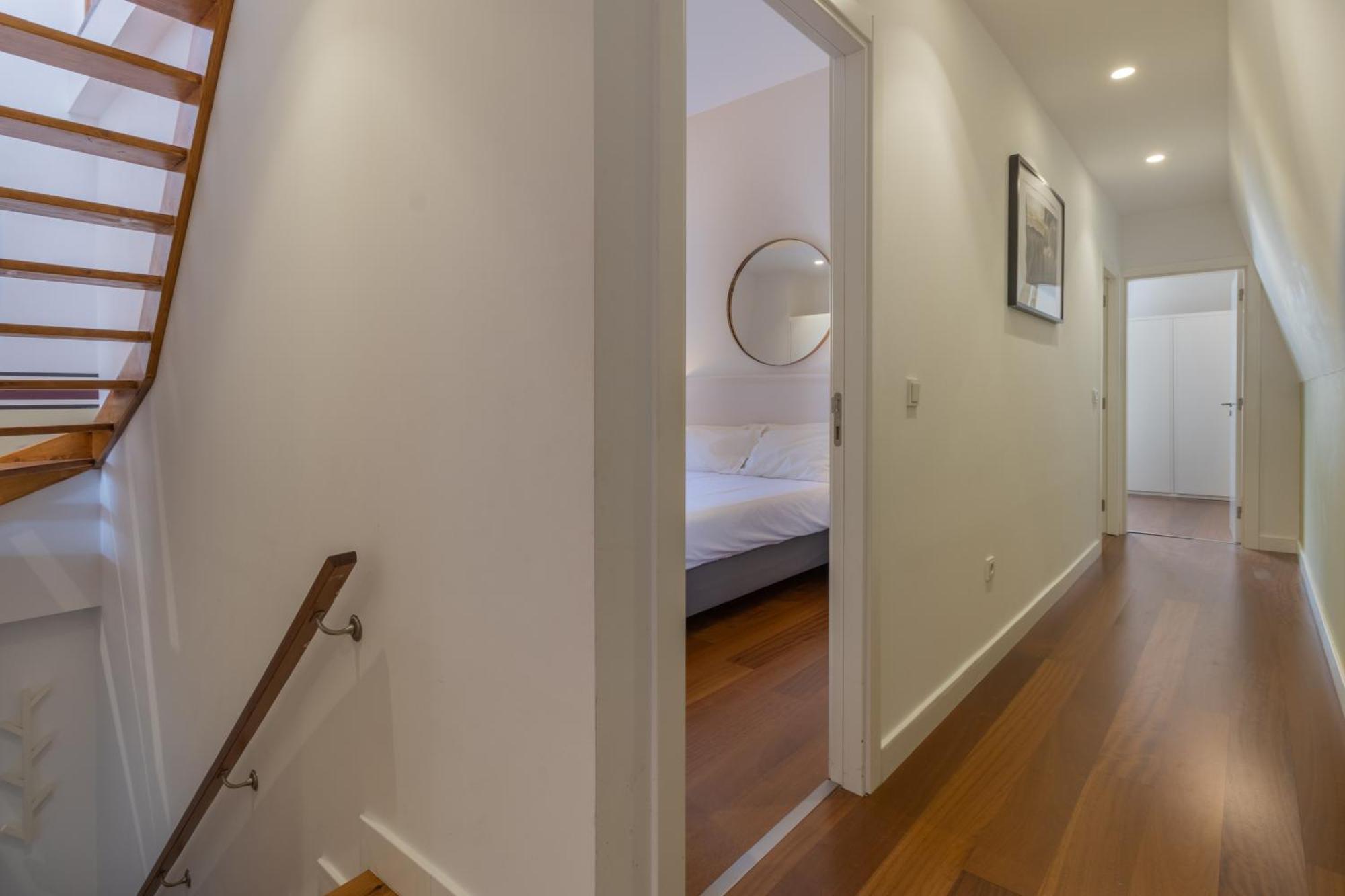 King Bed Suite, Loft With 3wc, Ac & Self-check-in. Apartment Lissabon