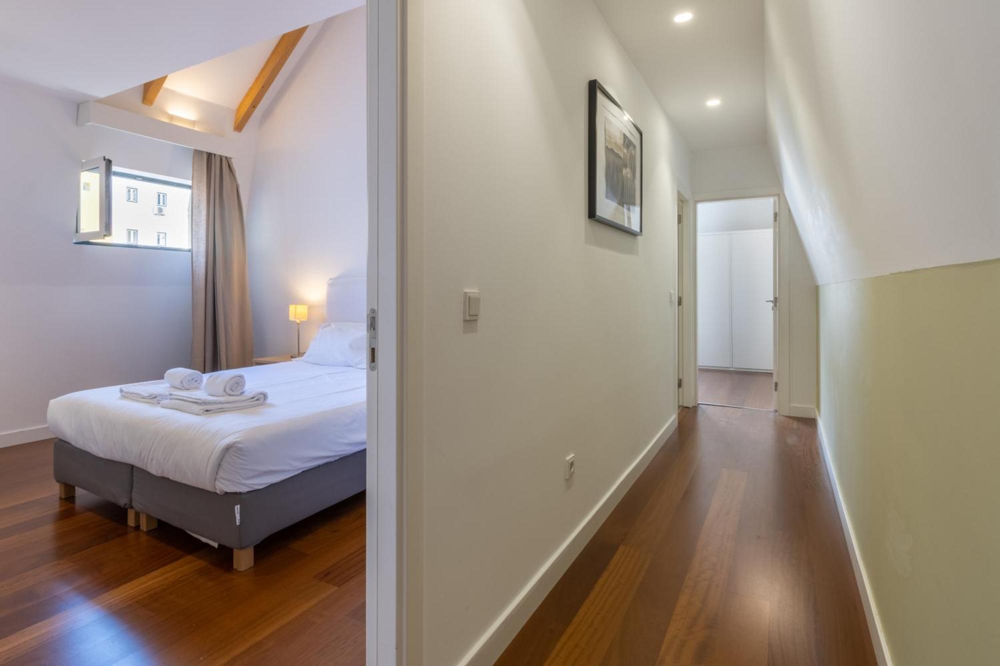 King Bed Suite, Loft With 3wc, Ac & Self-check-in. Apartment Lissabon