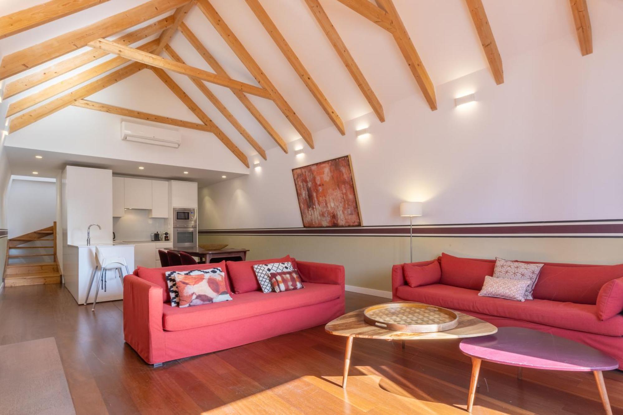 King Bed Suite, Loft With 3wc, Ac & Self-check-in. Apartment Lissabon